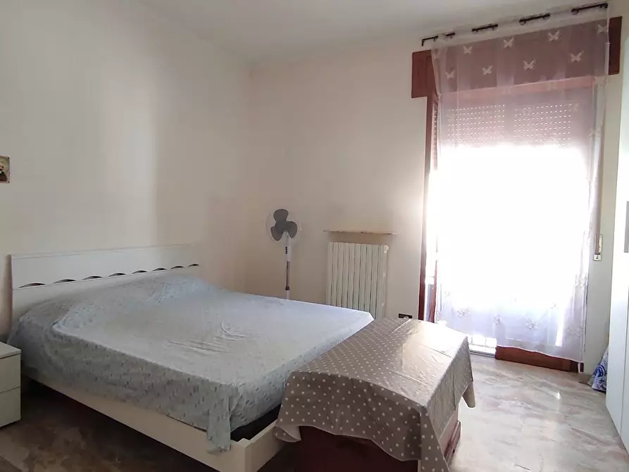 Immagine 9 di Appartamento in vendita  in Via CORATO a San Severo