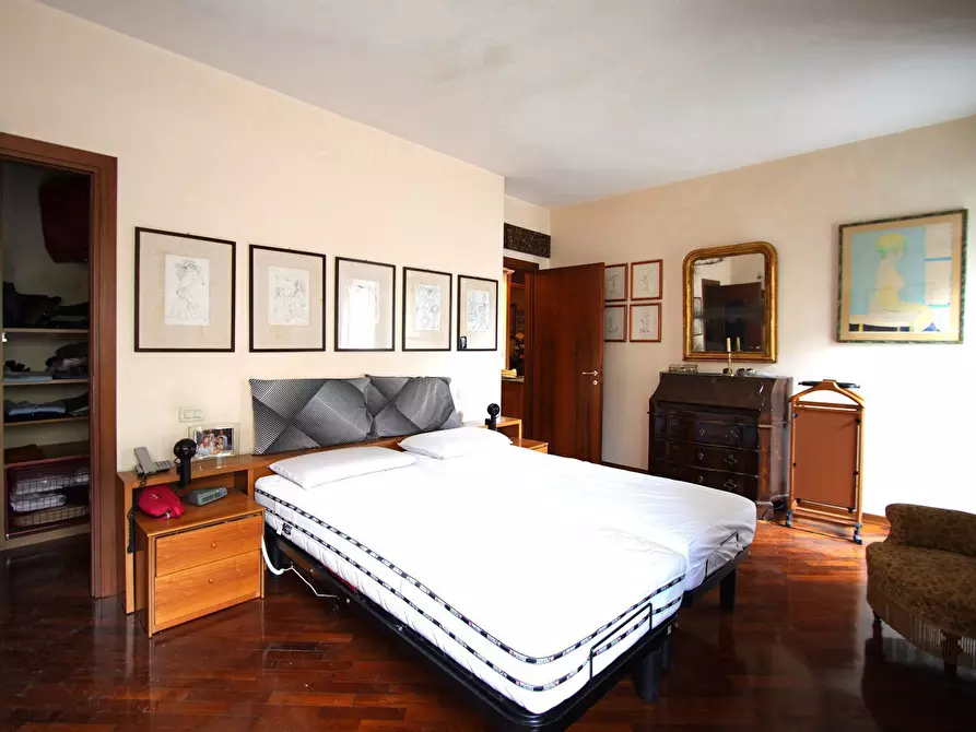 Immagine 4 di Appartamento in vendita  in Viale San Marco, . a Venezia