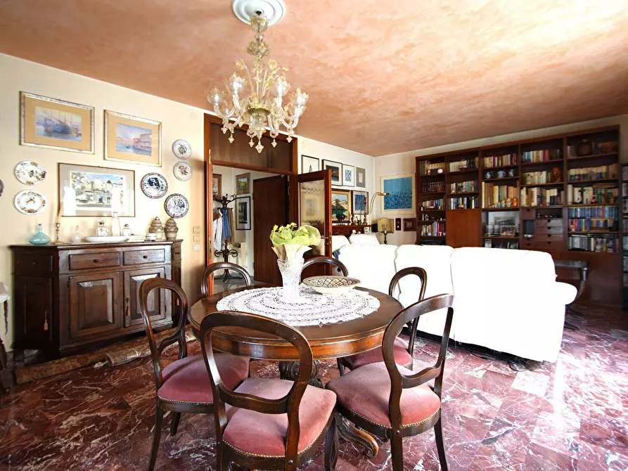 Immagine 11 di Appartamento in vendita  in Viale San Marco, . a Venezia