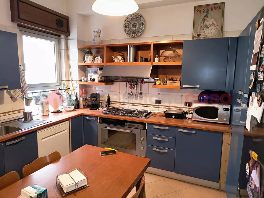 Immagine 21 di Appartamento in vendita  in Corso Garibaldi, sopra upim, 401 a Reggio Di Calabria