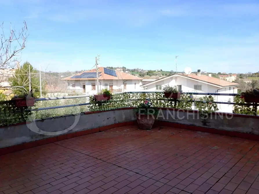 Immagine 5 di Casa quadrifamiliare in vendita  in Viale Piane di San Donato, 32 a Corropoli