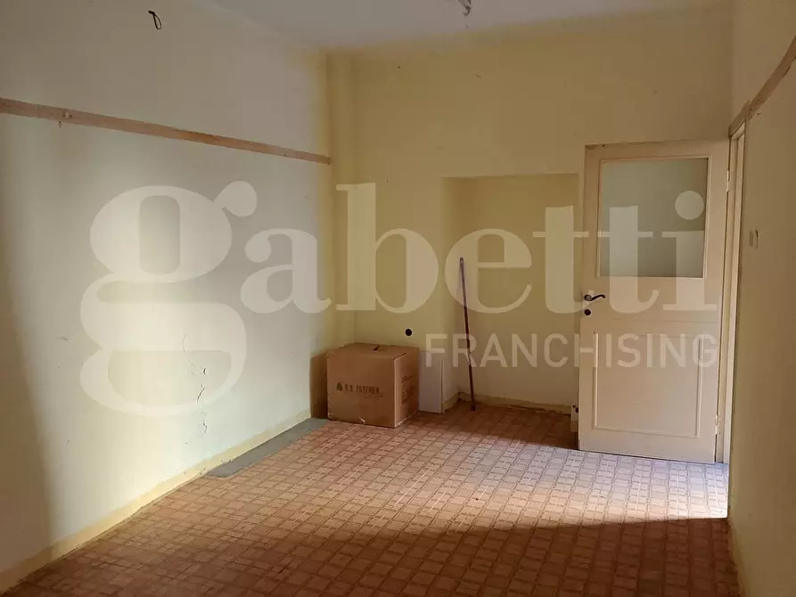 Immagine 14 di Casa indipendente in vendita  in Piazza Concezio Rosa, snc a Corropoli