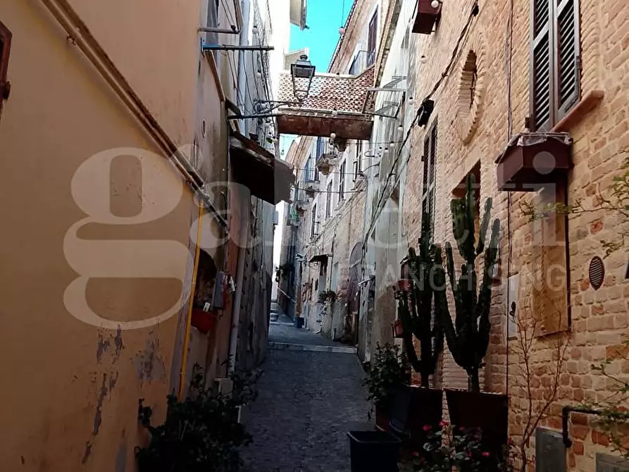 Immagine 21 di Casa indipendente in vendita  in Piazza Concezio Rosa, snc a Corropoli