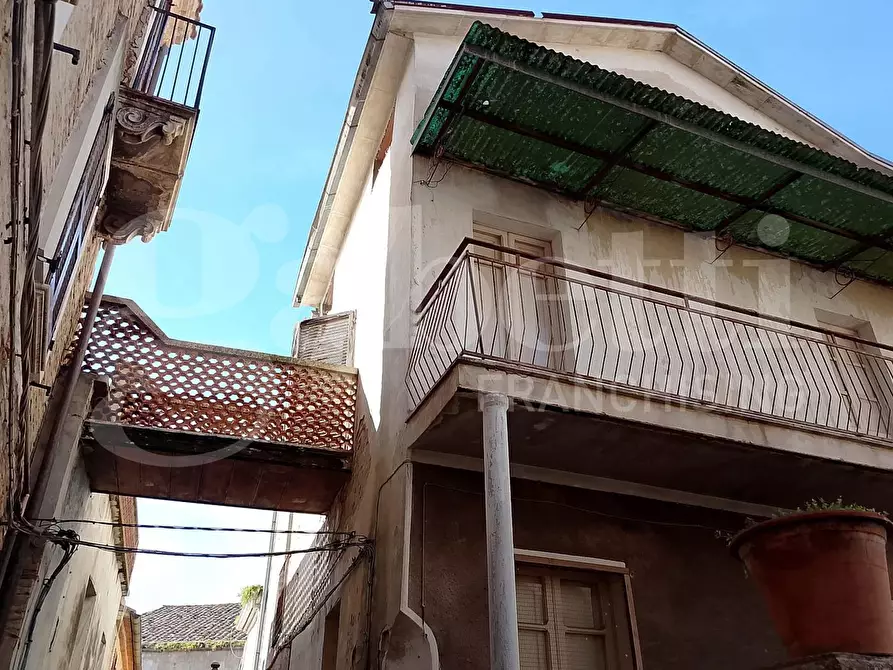 Immagine 5 di Casa indipendente in vendita  in Piazza Concezio Rosa, snc a Corropoli
