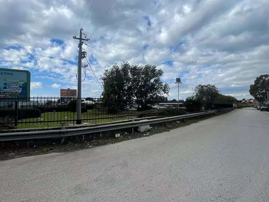 Immagine 11 di Terreno agricolo in vendita  in Via elorina, snc a Siracusa