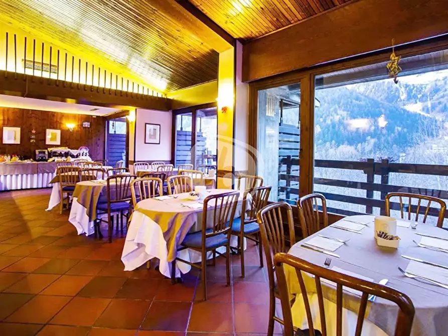 Immagine 22 di Appartamento in vendita  in Via Regionale, 35 a Courmayeur