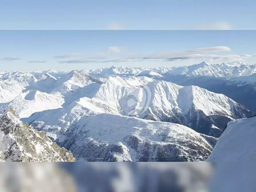 Immagine 25 di Appartamento in vendita  in Via Regionale, 35 a Courmayeur