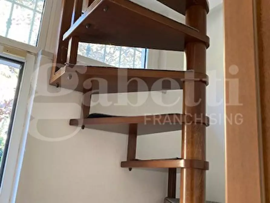 Immagine 15 di Appartamento in vendita  in Via AURELIA, 5 a Vezzano Ligure