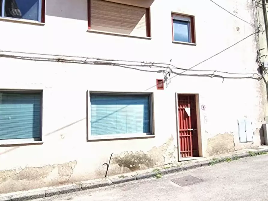 Immagine 4 di Ufficio in vendita  in Via Cesare Battisti, 2 a Castrofilippo