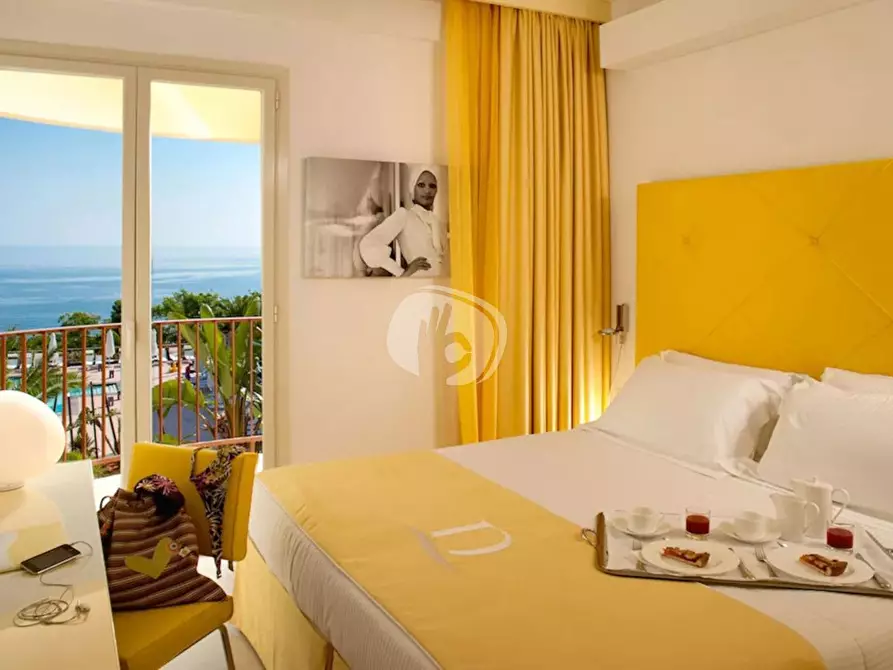Immagine 15 di Appartamento in vendita  in Via Nazionale, 77 a Santa Flavia