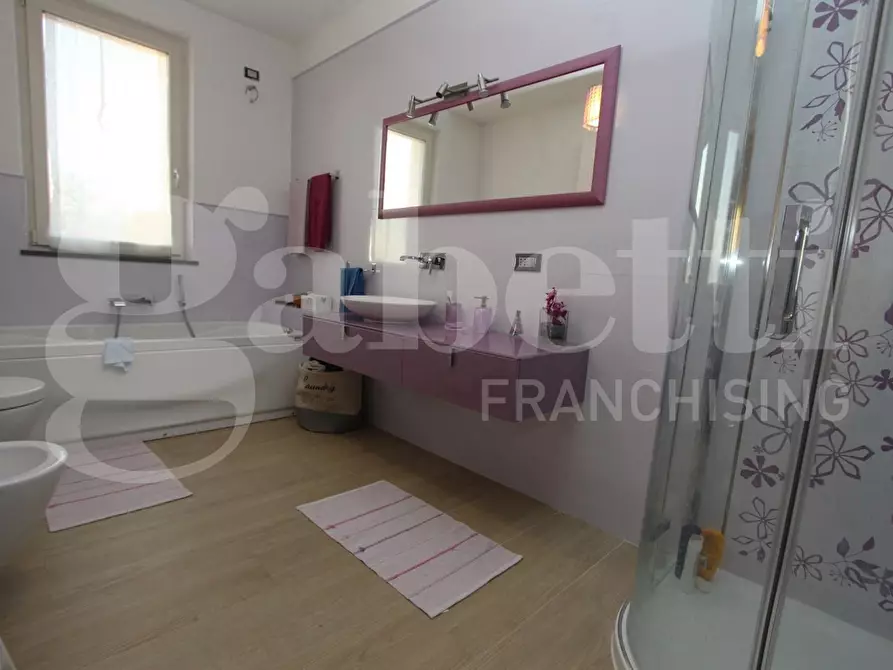 Immagine 8 di Villa in vendita  in Via aurelia, 5 a Santo Stefano Di Magra