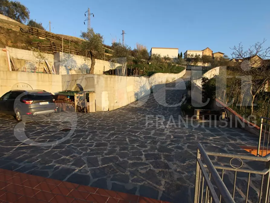 Immagine 3 di Villa in vendita  in Via aurelia, 5 a Santo Stefano Di Magra