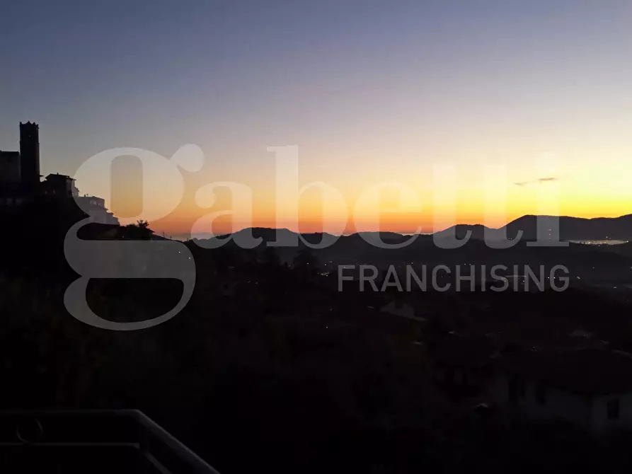 Immagine 4 di Villa in vendita  in Via aurelia, 5 a Santo Stefano Di Magra