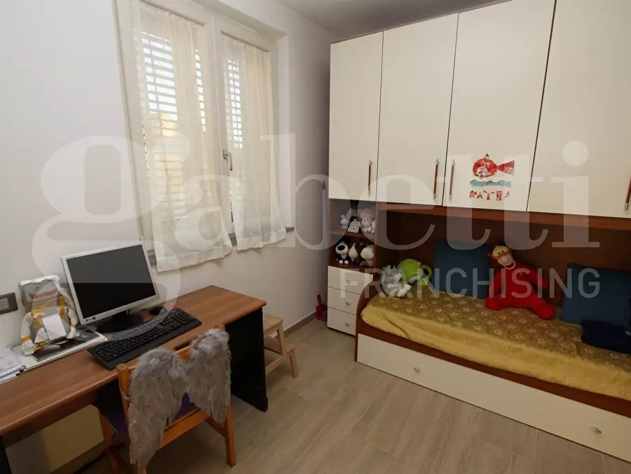 Immagine 9 di Villa in vendita  in Via aurelia, 5 a Santo Stefano Di Magra
