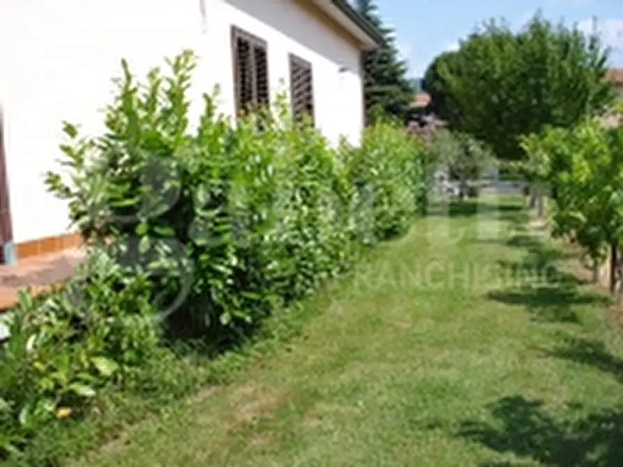 Immagine 7 di Villa in vendita  in Via nave, 4 a Sarzana