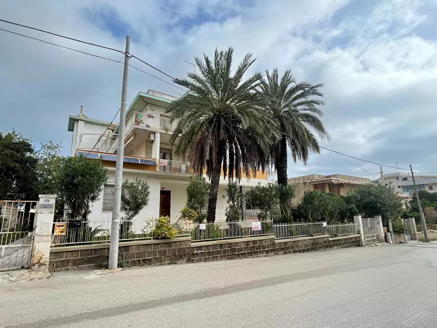 Immagine 1 di Appartamento in vendita  in Via grottasanta, 174 a Siracusa