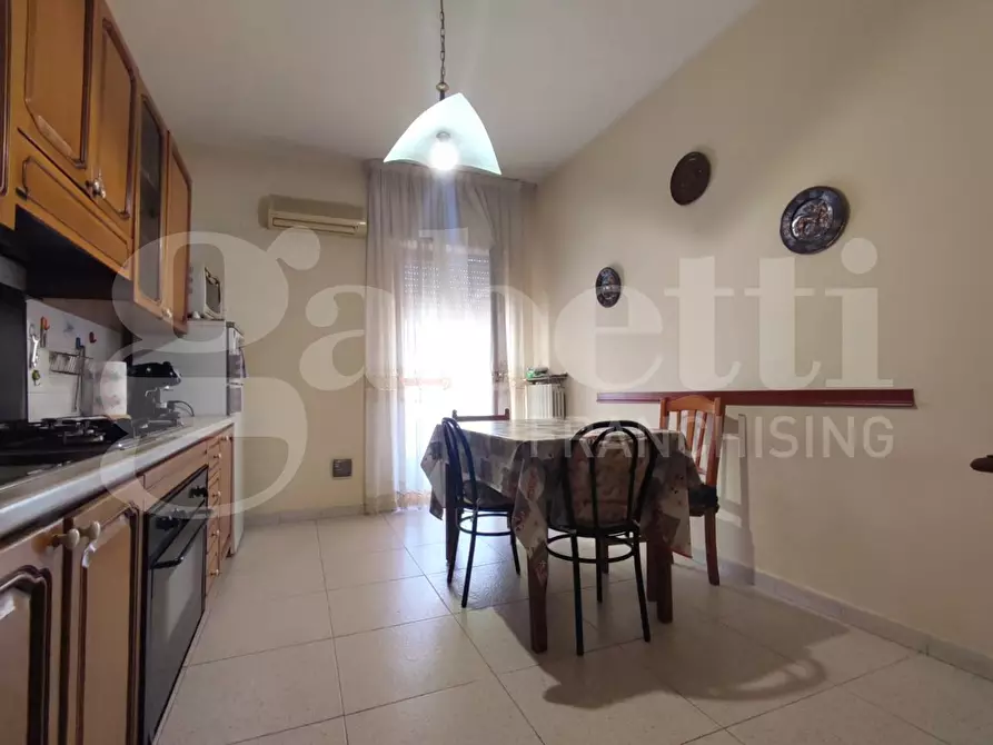 Immagine 5 di Appartamento in vendita  in Via VARANO, 62 a San Severo