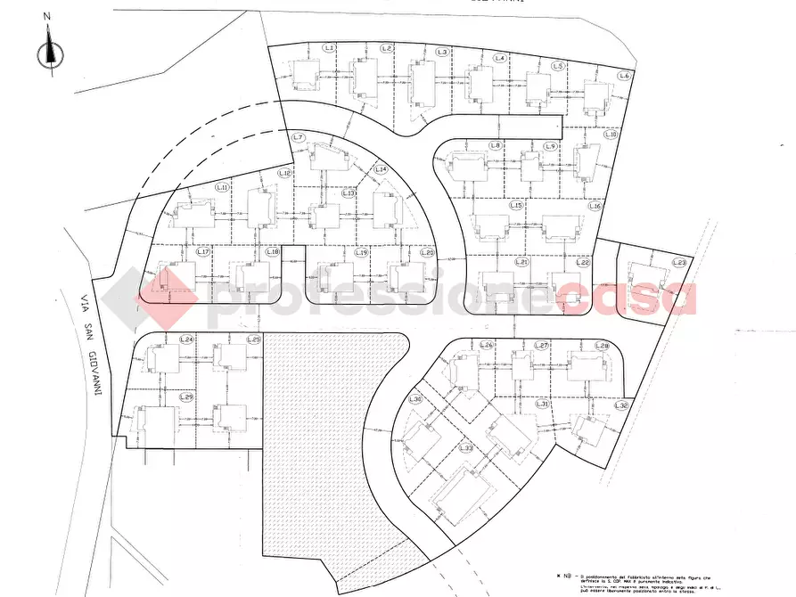 Immagine 44 di Villa in vendita  in Via San Giovanni, snc a Reggio Di Calabria