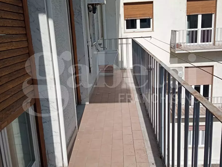 Immagine 18 di Appartamento in vendita  in Via E. Cangiano, 18 a Benevento