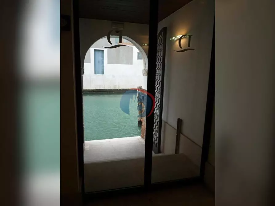 Immagine 42 di Appartamento in vendita  in Calle Ferrando, 409 a Venezia