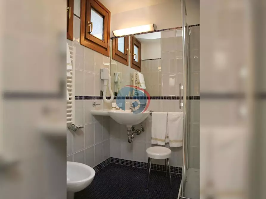 Immagine 23 di Appartamento in vendita  in Calle Ferrando, 409 a Venezia