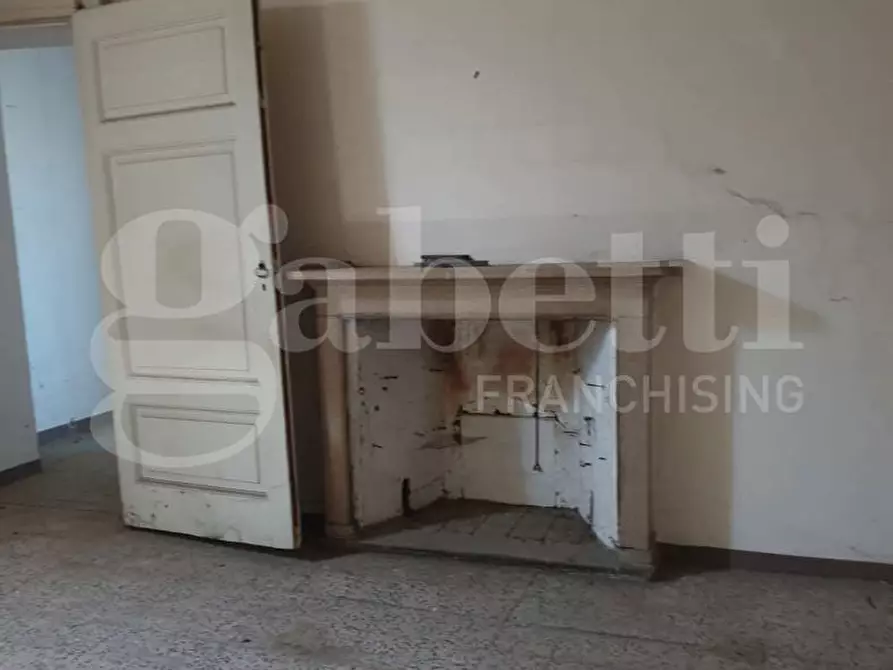 Immagine 15 di Palazzo in vendita  in Via VITTORIO EMANUELE, 45 a Codogno