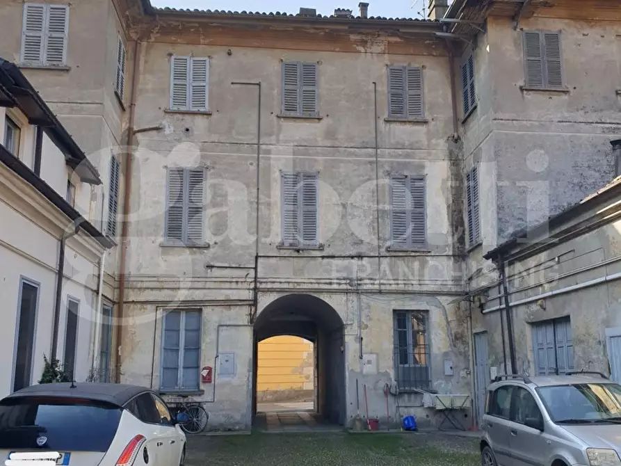 Immagine 1 di Palazzo in vendita  in Via VITTORIO EMANUELE, 45 a Codogno