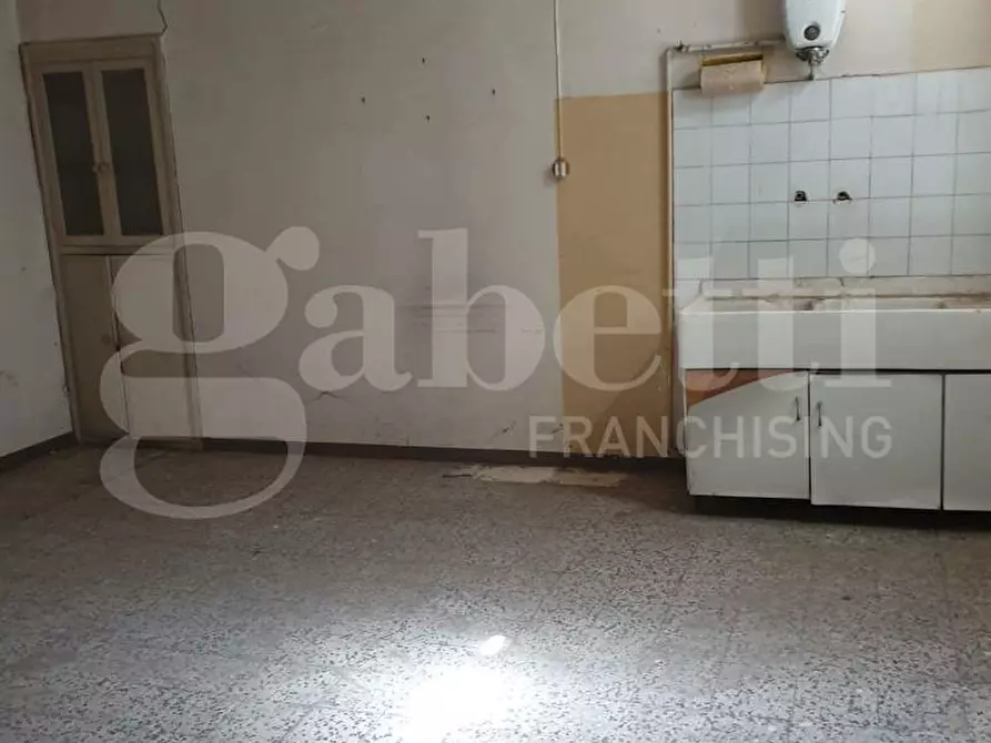 Immagine 13 di Palazzo in vendita  in Via VITTORIO EMANUELE, 45 a Codogno