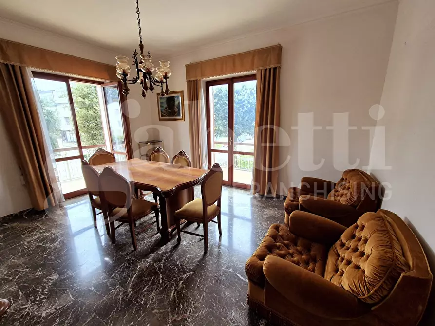 Immagine 5 di Casa indipendente in vendita  in Piazza DEL POPOLO, 3 a Bettona