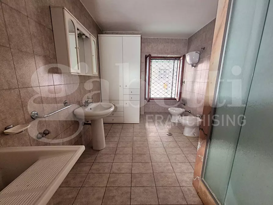 Immagine 26 di Casa indipendente in vendita  in Piazza DEL POPOLO, 3 a Bettona