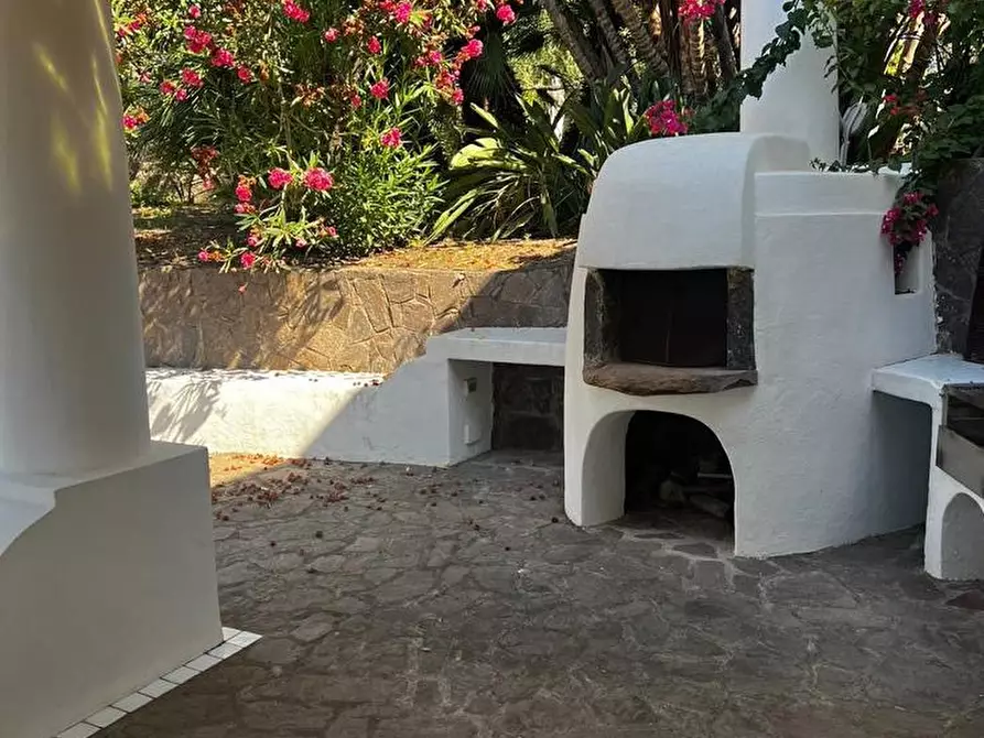 Immagine 49 di Casa indipendente in vendita  in Via Umberto I, 1 a Santa Marina Salina