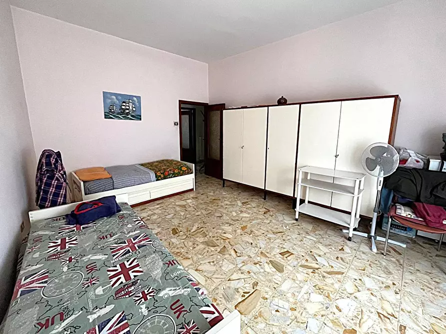 Immagine 10 di Appartamento in vendita  in Via CHECCHIA RISPOLI a San Severo