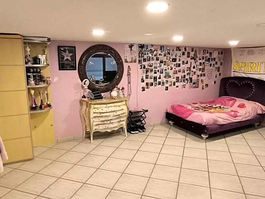 Immagine 22 di Appartamento in vendita  in Via Foria a Napoli