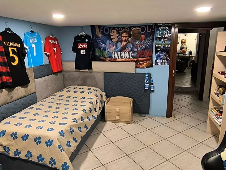 Immagine 24 di Appartamento in vendita  in Via Foria a Napoli