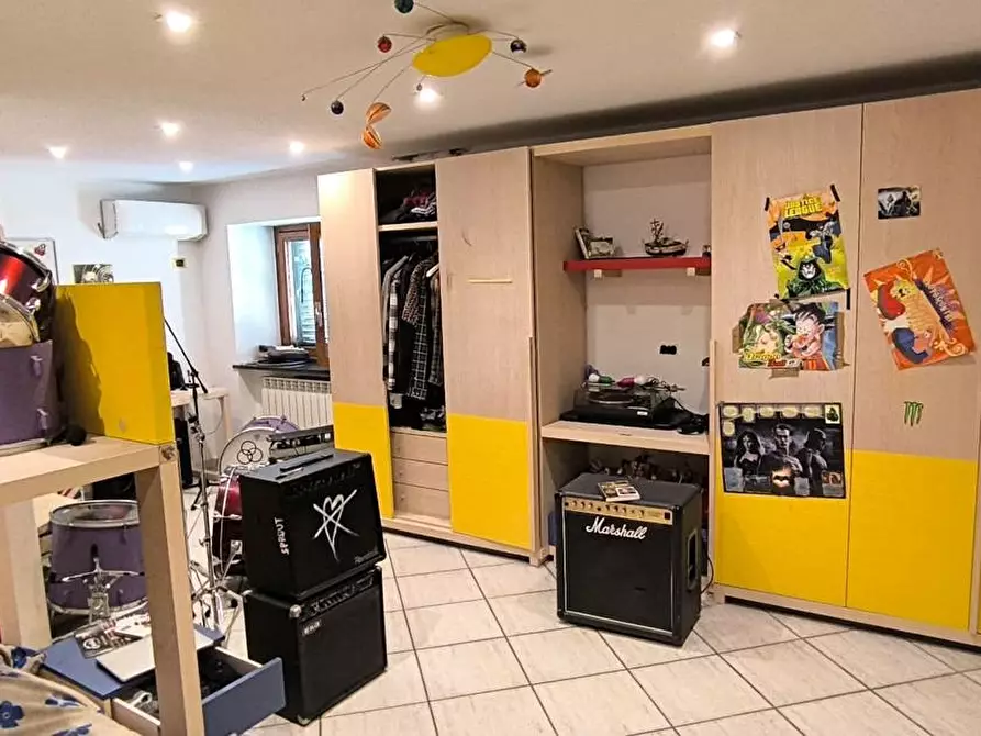 Immagine 34 di Appartamento in vendita  in Via Foria a Napoli