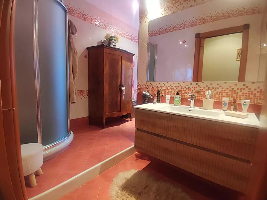 Immagine 12 di Appartamento in vendita  in Viale 2 GIUGNO a San Severo