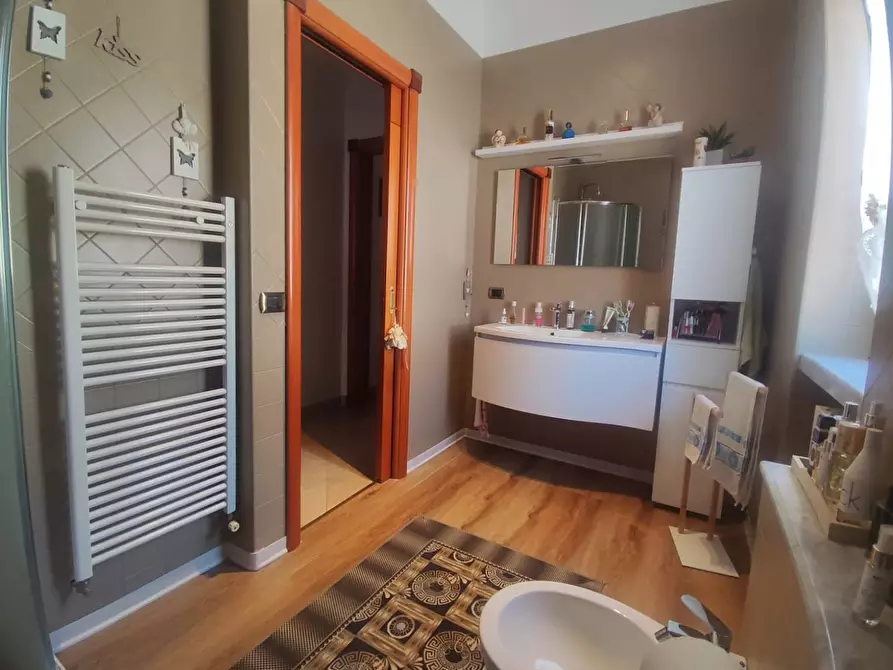 Immagine 21 di Appartamento in vendita  in Viale 2 GIUGNO a San Severo