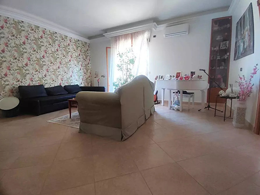 Immagine 5 di Appartamento in vendita  in Viale 2 GIUGNO a San Severo