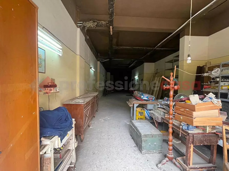 Immagine 2 di Magazzino in vendita  in Viale epipoli, 55 a Siracusa