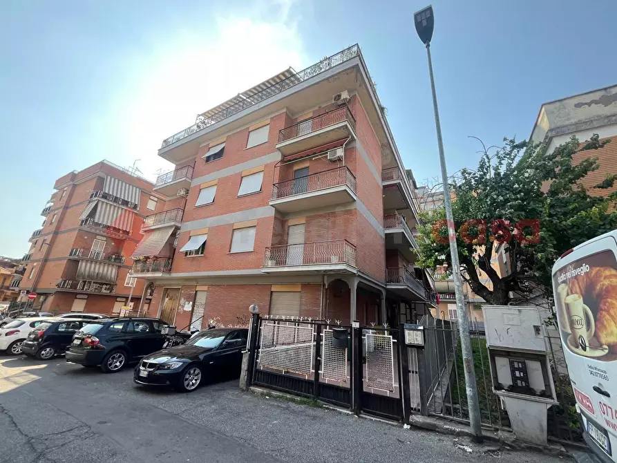 Immagine 41 di Appartamento in vendita  in Via Massimo D'Azeglio a Guidonia Montecelio