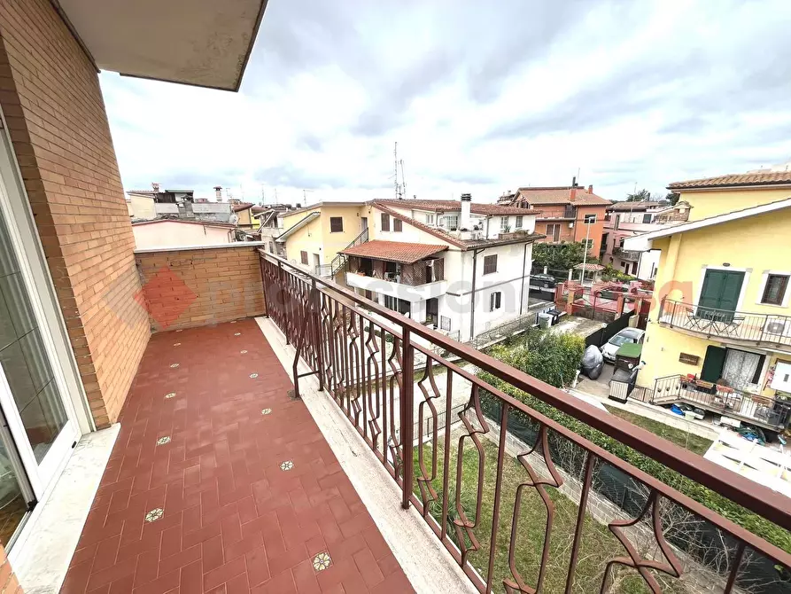 Immagine 8 di Appartamento in vendita  in Via Giuseppe Garibaldi a Guidonia Montecelio