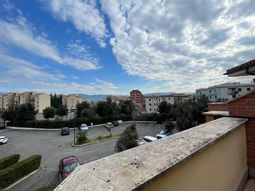 Immagine 4 di Appartamento in vendita  in Via don giovanni  minzoni, 1/a a Tivoli