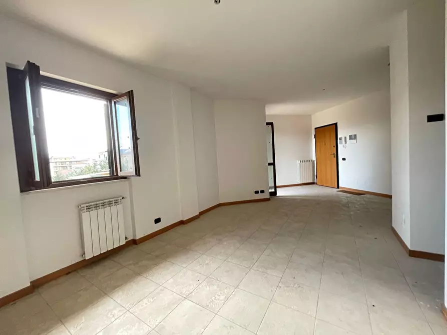 Immagine 10 di Appartamento in vendita  in Via don giovanni  minzoni, 1/a a Tivoli