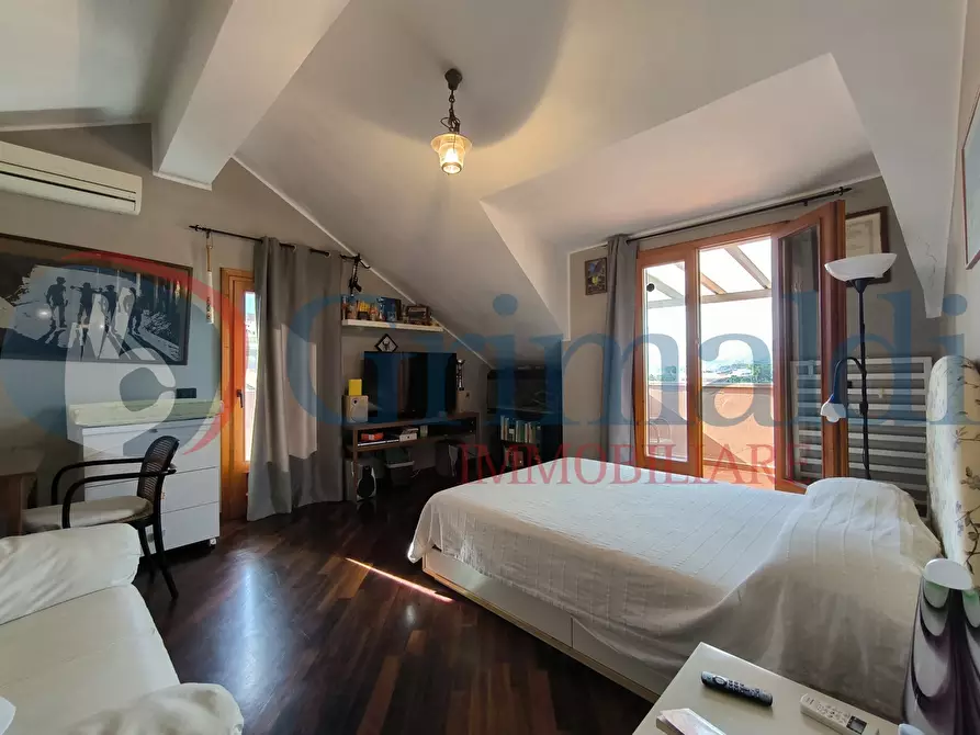 Immagine 30 di Villa in vendita  in Via Baronato del Pellegrino a Messina