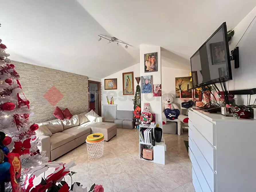 Immagine 15 di Appartamento in vendita  in Via Delle Peschie, 26 a San Polo Dei Cavalieri