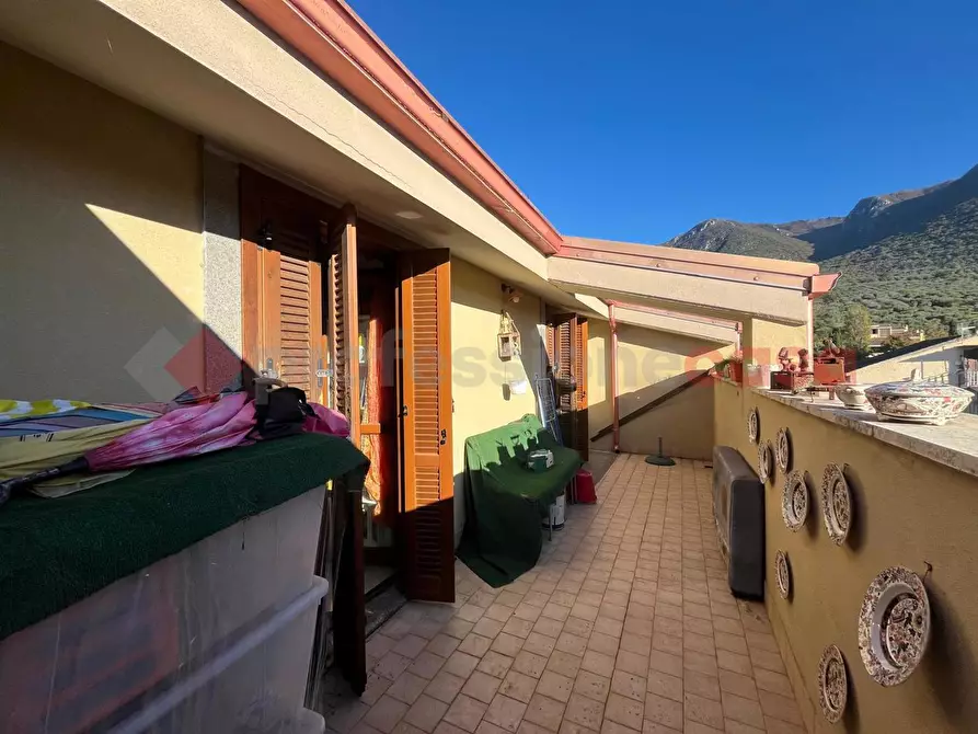 Immagine 7 di Appartamento in vendita  in Via Delle Peschie, 26 a San Polo Dei Cavalieri