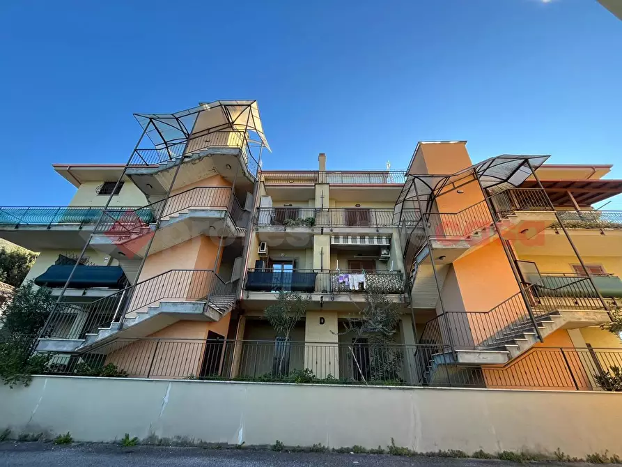 Immagine 2 di Appartamento in vendita  in Via Delle Peschie, 26 a San Polo Dei Cavalieri