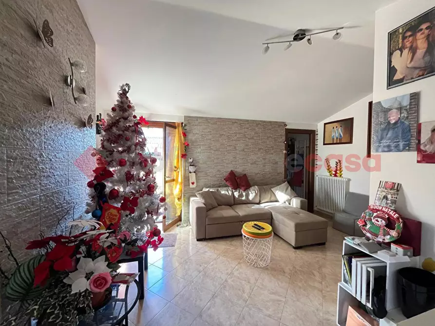 Immagine 12 di Appartamento in vendita  in Via Delle Peschie, 26 a San Polo Dei Cavalieri