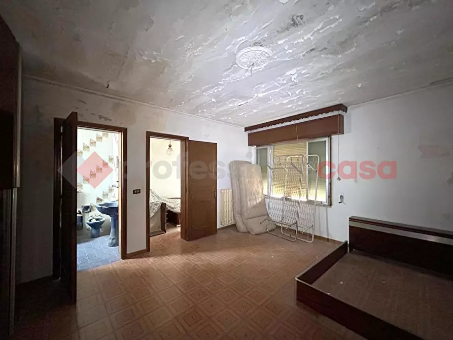 Immagine 16 di Casa indipendente in vendita  in Via risorgimento a Nociglia