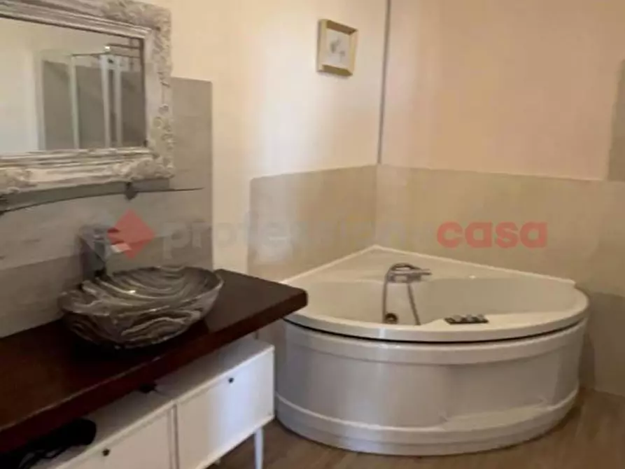 Immagine 14 di Appartamento in vendita  in Via Verdi a Santa Cesarea Terme
